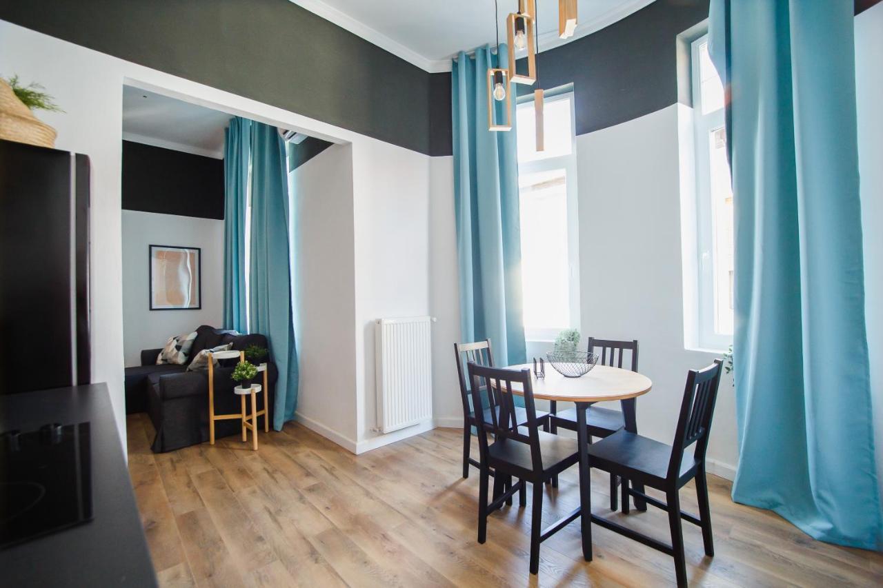 Apartment Super Spacious Oradea